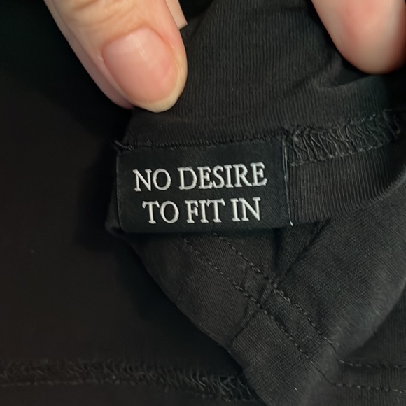 KILLSTAR🧿WITCHY&BITCHY👁️🗨️🌚 SHORT CROP TOP!🪬XS - Picture 6 of 8